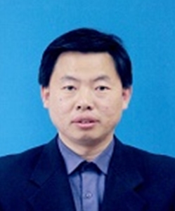 闫统江